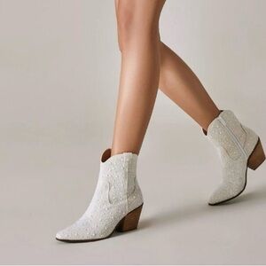 White beaded Betsy Johnson short cowboy boots pearlescent Western, festival